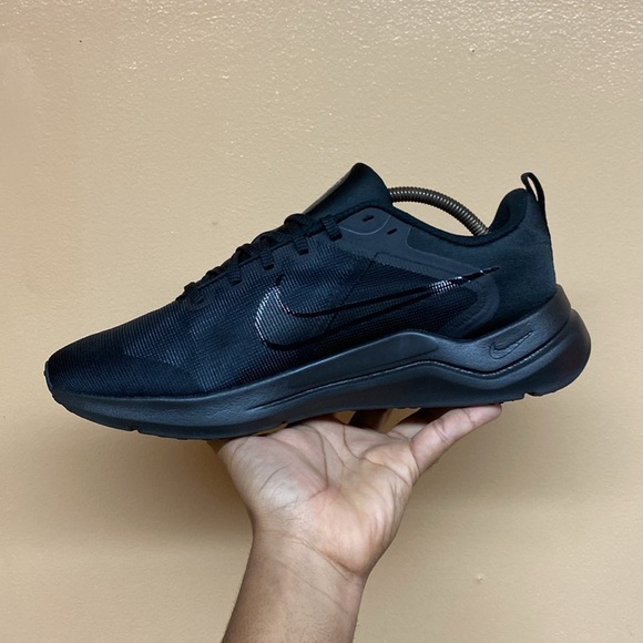 Nike Downshifter 12 “Triple Black” main image 10